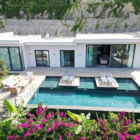 Villa Loca Yalikavak'ta Ultra Luex Tatil Deneyimi *